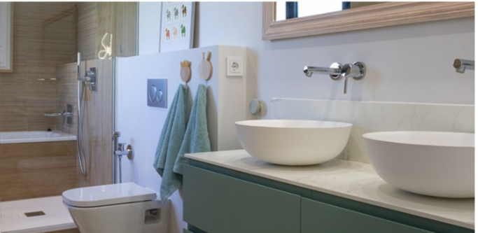 Después del baño con ducha de obra